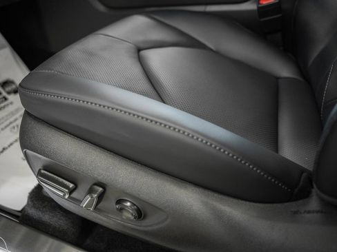 New 2026 Toyota Highlander Platinum image 41