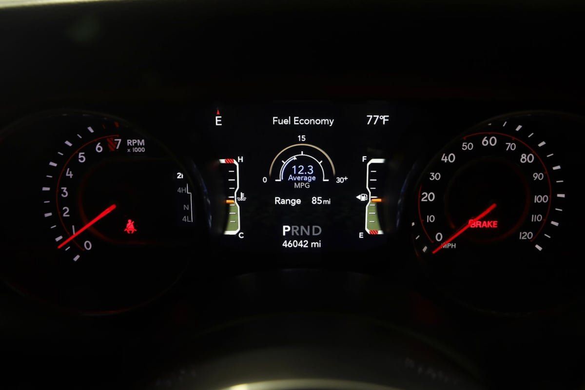 Used 2021 Jeep Gladiator Rubicon AWD/4WD image 18