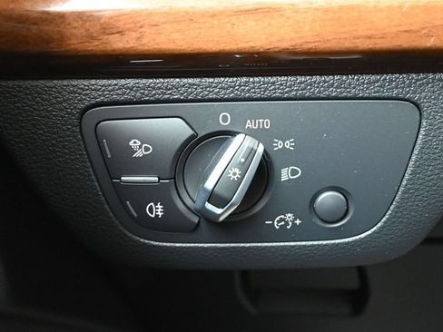 Used 2023 Audi Q5 2.0T Premium Plus AWD/4WD image 24