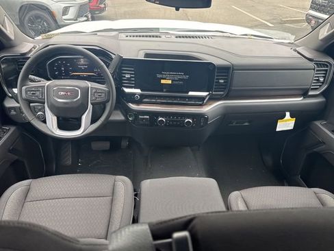 New 2026 GMC Sierra 1500 Elevation image 29