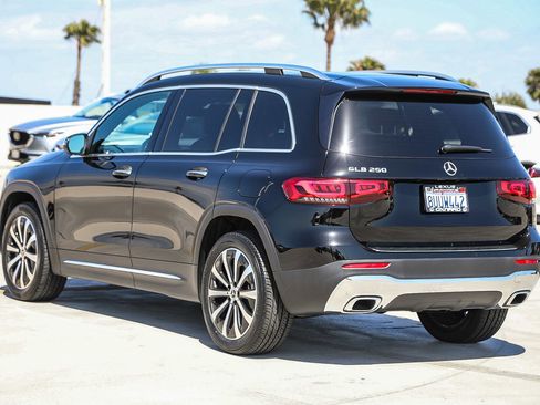 Used 2021 Mercedes-Benz GLB 250 image 5