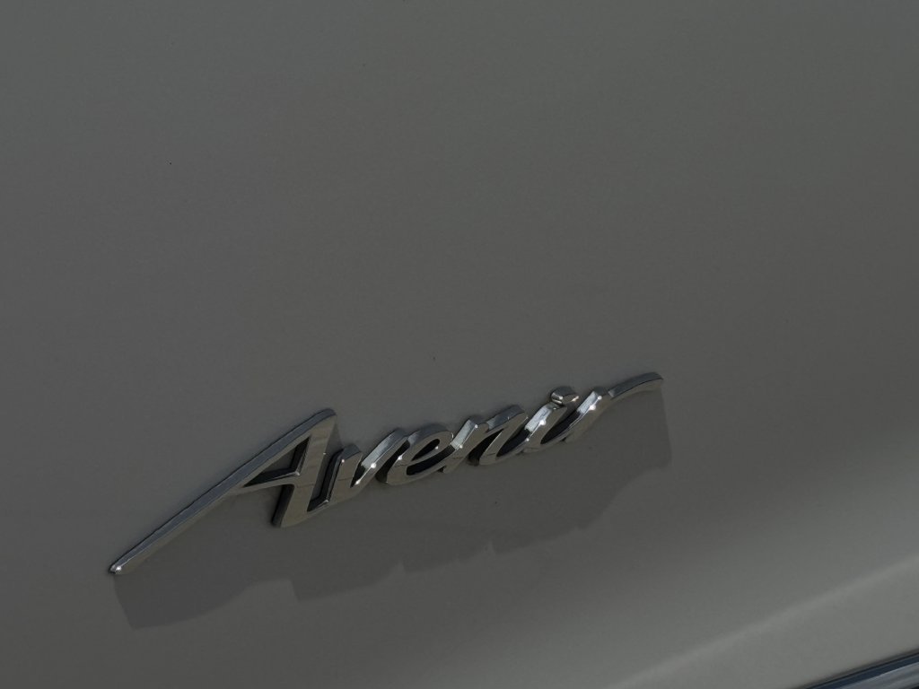 Used 2023 Buick Enclave Avenir FWD image 10