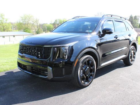 Used 2025 Kia Sorento SX Prestige image 3