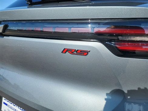 New 2025 Chevrolet Equinox EV RS image 5