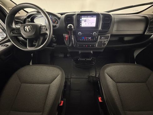 Used 2025 RAM ProMaster 2500 w/ U-Haul Equipment Group FWD image 13