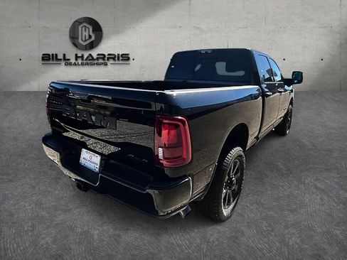 New 2026 RAM 3500 Big Horn AWD/4WD image 5