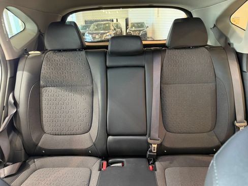 Used 2025 Kia Seltos S FWD image 39