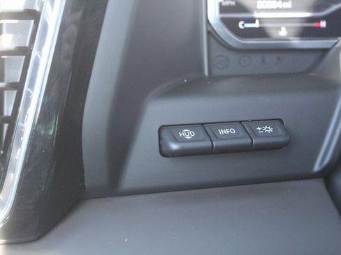 Used 2024 GMC Sierra 2500 Denali w/ Denali Reserve Package image 31