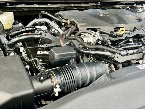 Certified 2025 Toyota Camry XLE FWD image 25