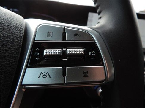 Used 2023 Kia Telluride S image 27