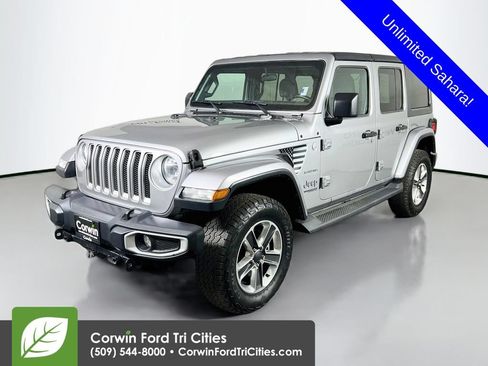 Used 2020 Jeep Wrangler Unlimited Sahara AWD/4WD image 5