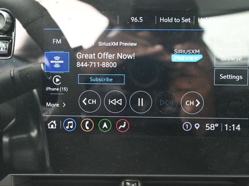 Used 2021 Chevrolet Corvette Stingray Premium Conv w/ Z51 Performance Package image 27