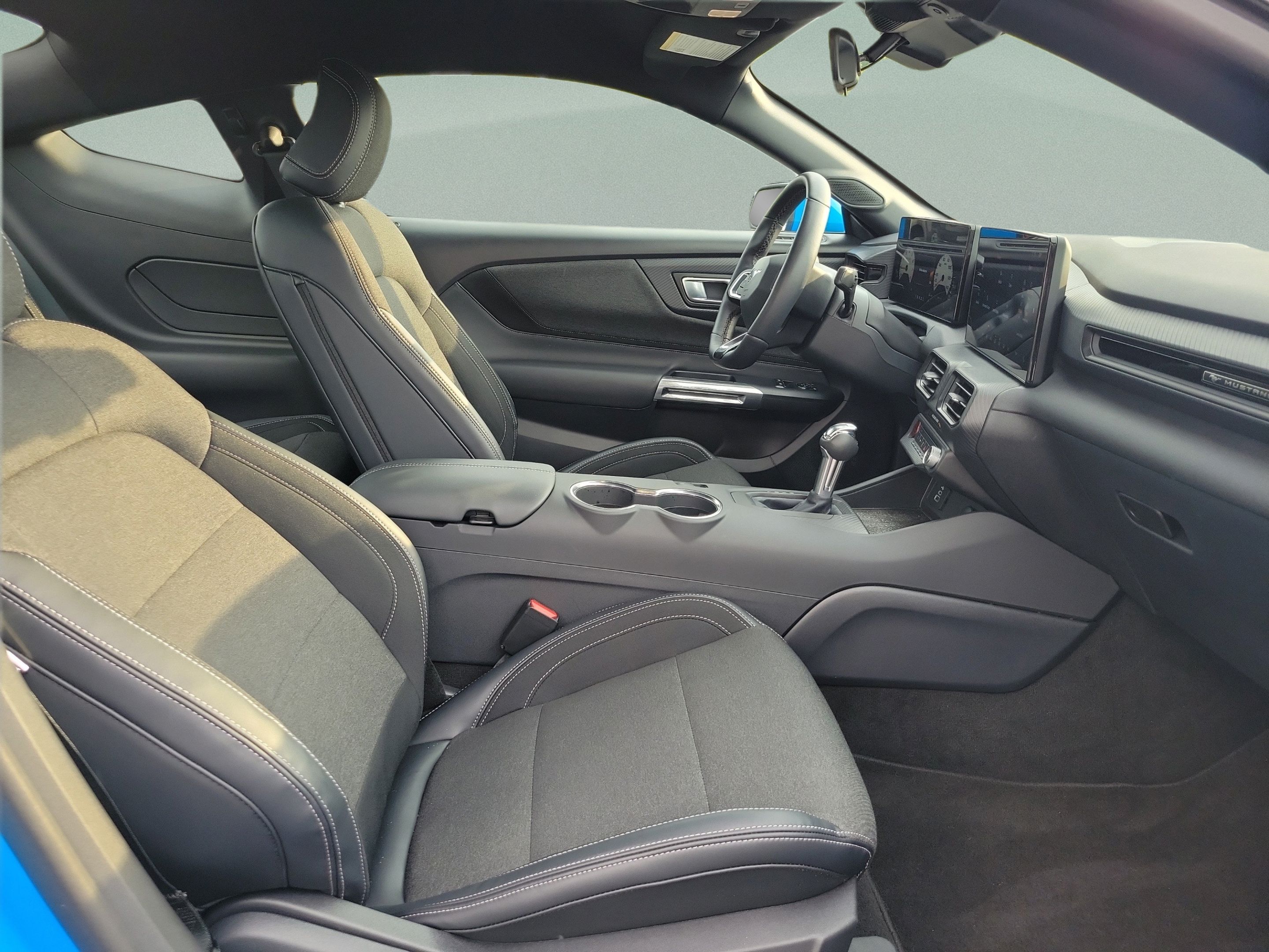 Used 2026 Ford Mustang Coupe RWD image 8
