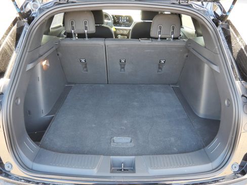 Used 2024 Chevrolet Trax RS w/ Driver Confidence Package image 18