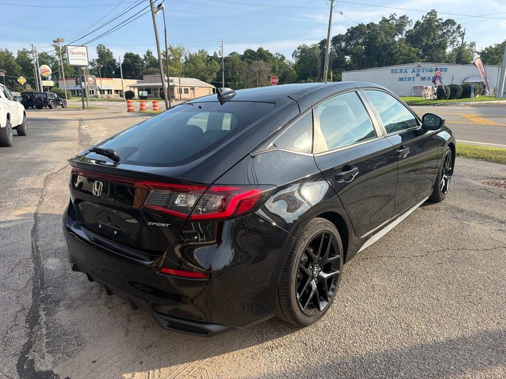 Used 2024 Honda Civic Sport image 5