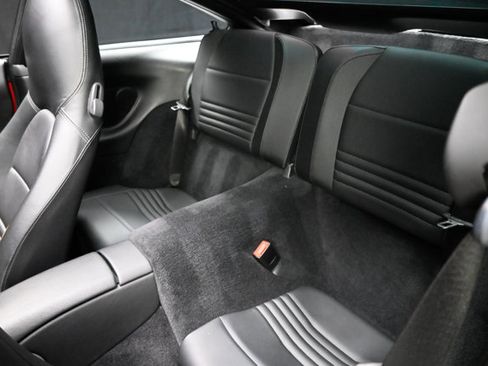 Used 2003 Porsche 911 Targa RWD image 11