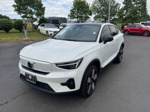Used 2023 Volvo C40 P8 Recharge Ultimate w/ Protection Package Premier AWD/4WD image 19