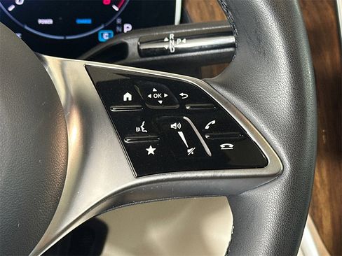 Certified 2026 Mercedes-Benz GLC 300 4MATIC image 28