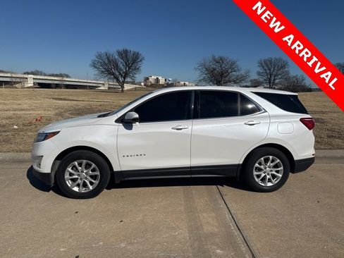 Used 2018 Chevrolet Equinox LT image 6
