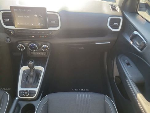 New 2026 Hyundai Venue SEL image 14