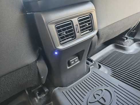 Used 2025 Toyota RAV4 XLE w/ Convenience Package image 14