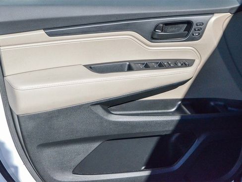 Used 2023 Honda Odyssey EX-L image 21