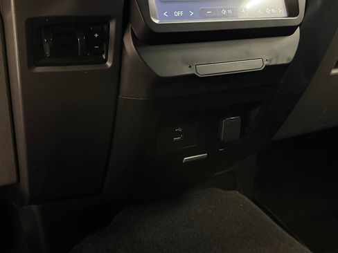 Used 2018 Ford F250 XLT AWD/4WD image 52
