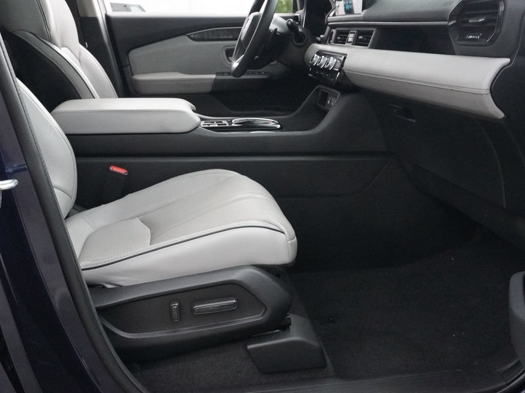 Used 2023 Honda Pilot Elite image 33