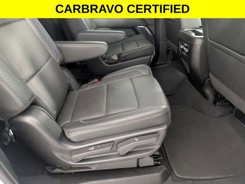 Certified 2025 GMC Yukon XL Denali AWD/4WD image 31
