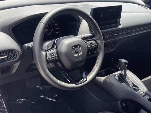 Certified 2023 Honda HR-V Sport image 2