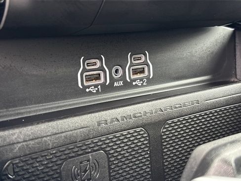 Used 2025 RAM 1500 Big Horn AWD/4WD image 45