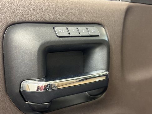 Used 2017 GMC Sierra 3500 Denali w/ Duramax Plus Package image 10