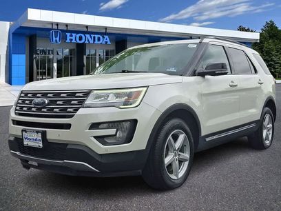 Used 2017 Ford Explorer XLT w/ Equipment Group 202A