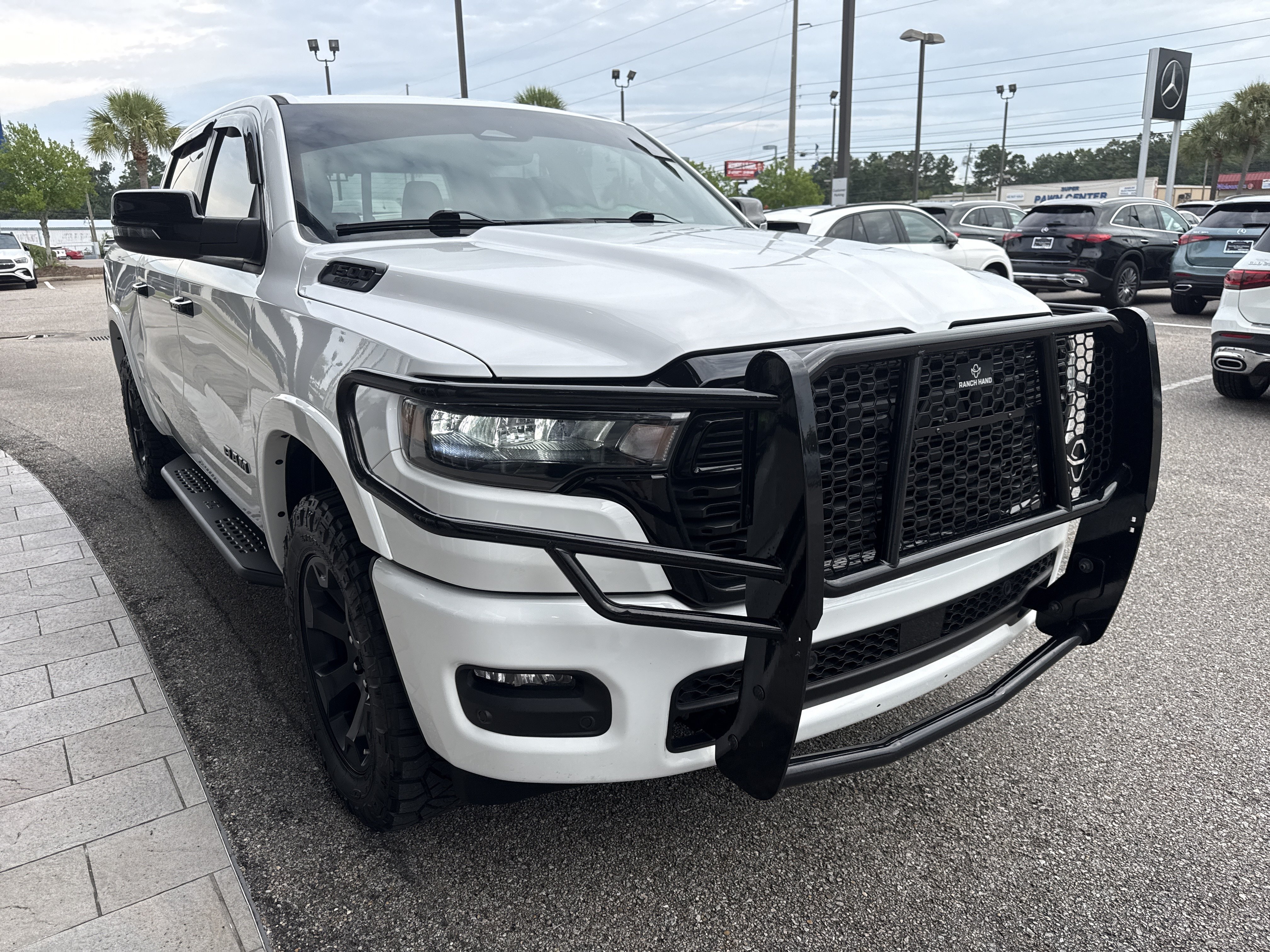Used 2025 RAM 1500 Big Horn AWD/4WD image 4