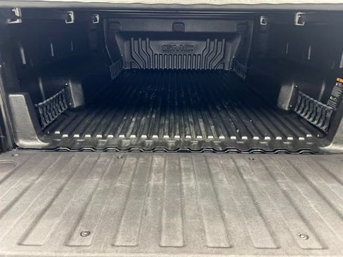 Used 2024 GMC Sierra 1500 Elevation AWD/4WD image 8