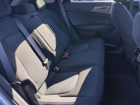 Certified 2025 Kia Sportage LX image 25