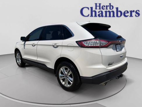 Used 2017 Ford Edge SEL w/ Equipment Group 201A AWD/4WD image 3