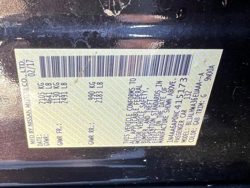 Used 2017 Nissan Maxima Platinum image 17