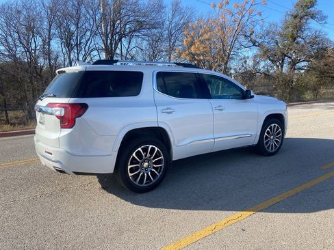 Used 2022 GMC Acadia Denali w/ Denali Ultimate Package image 4