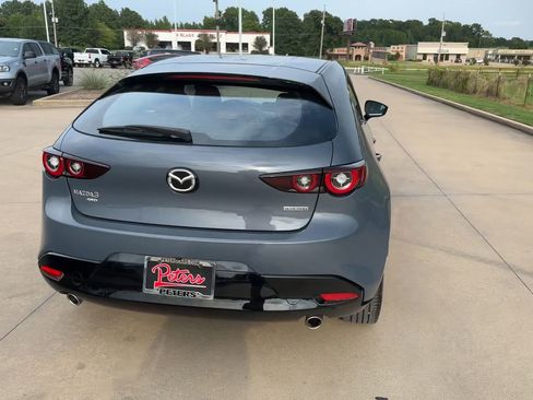 Used 2024 MAZDA MAZDA3 s image 8