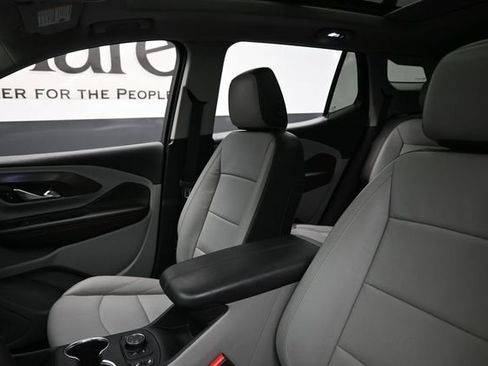 Used 2020 GMC Terrain SLT w/ Preferred Package AWD/4WD image 17