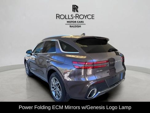Used 2023 Genesis GV70 2.5T w/ Select Package AWD/4WD image 8