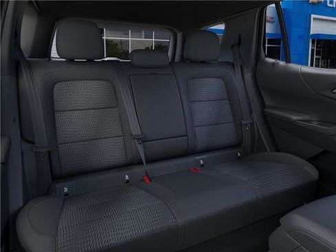 New 2026 Chevrolet Equinox LT image 17