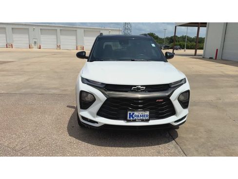 Used 2022 Chevrolet TrailBlazer RS AWD/4WD image 3