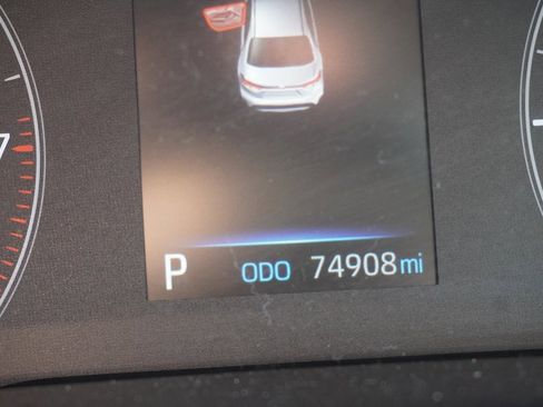 Certified 2024 Toyota Corolla LE image 3