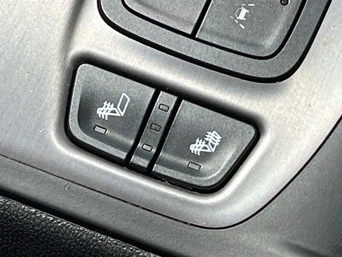 Used 2024 GMC Terrain AT4 w/ Tech Package image 21