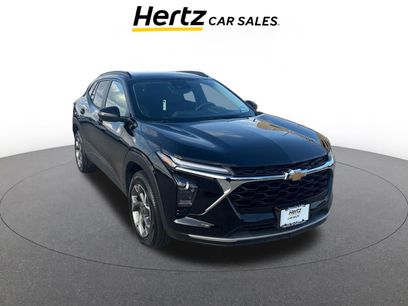 Used 2025 Chevrolet Trax LT