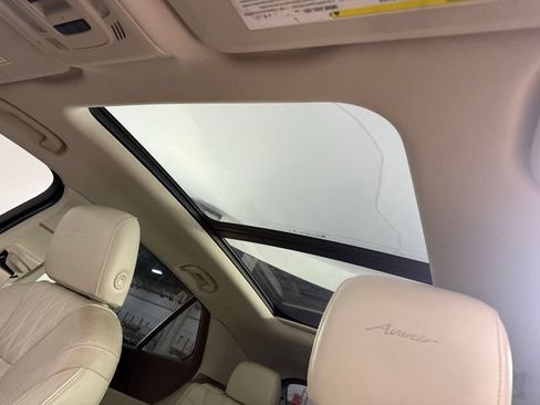 Used 2023 Buick Envision Avenir FWD image 22