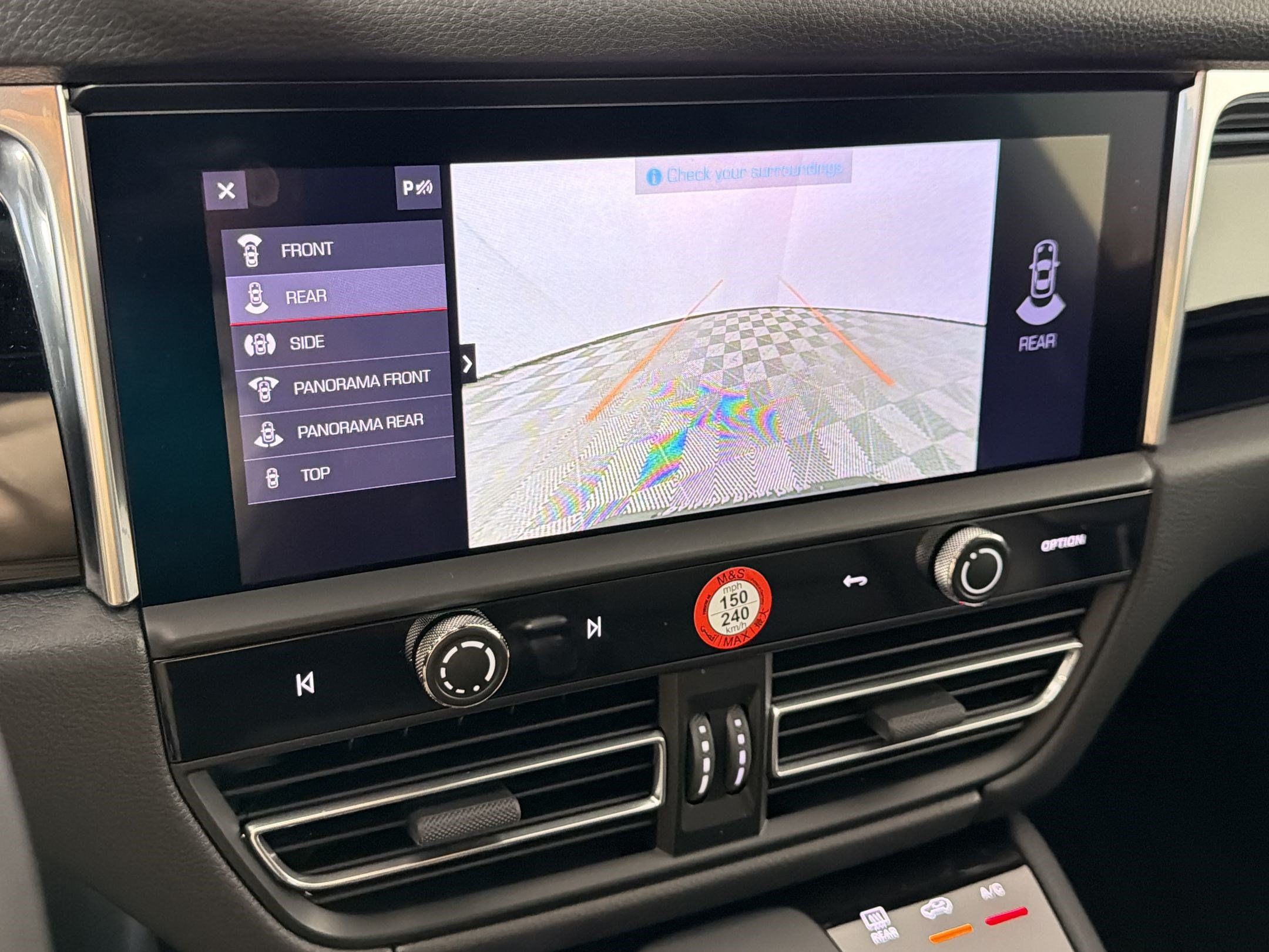 Certified 2026 Porsche Macan AWD/4WD image 24