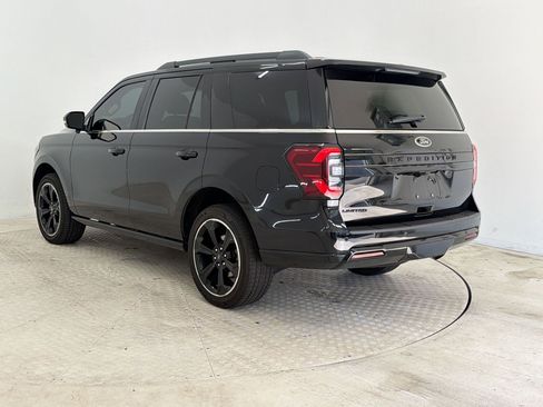 Used 2023 Ford Expedition Limited AWD/4WD image 3